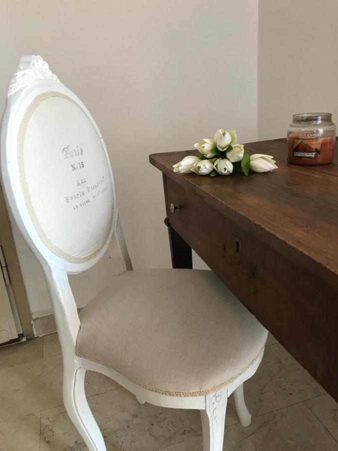 Fleur Blanche Bed & Breakfast เวโรนา ภายนอก รูปภาพ